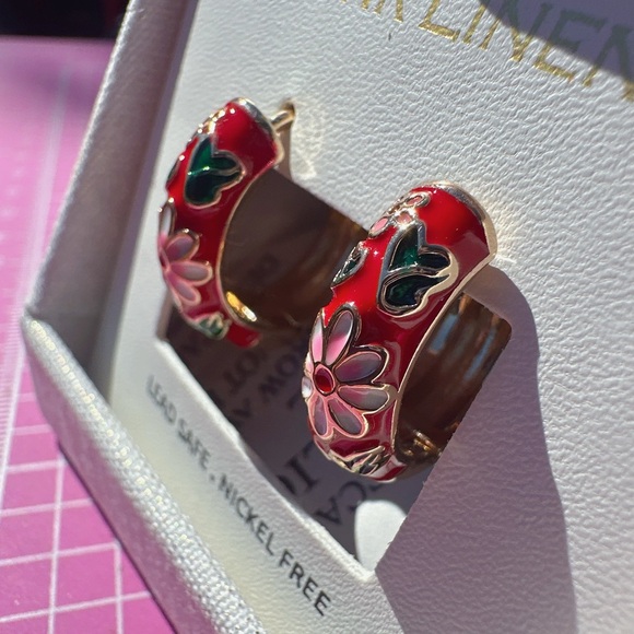 Pink linen clip on earrings red gold tone flower loop LEAD SAFE NICKEL FREE NIB - Picture 5 of 11